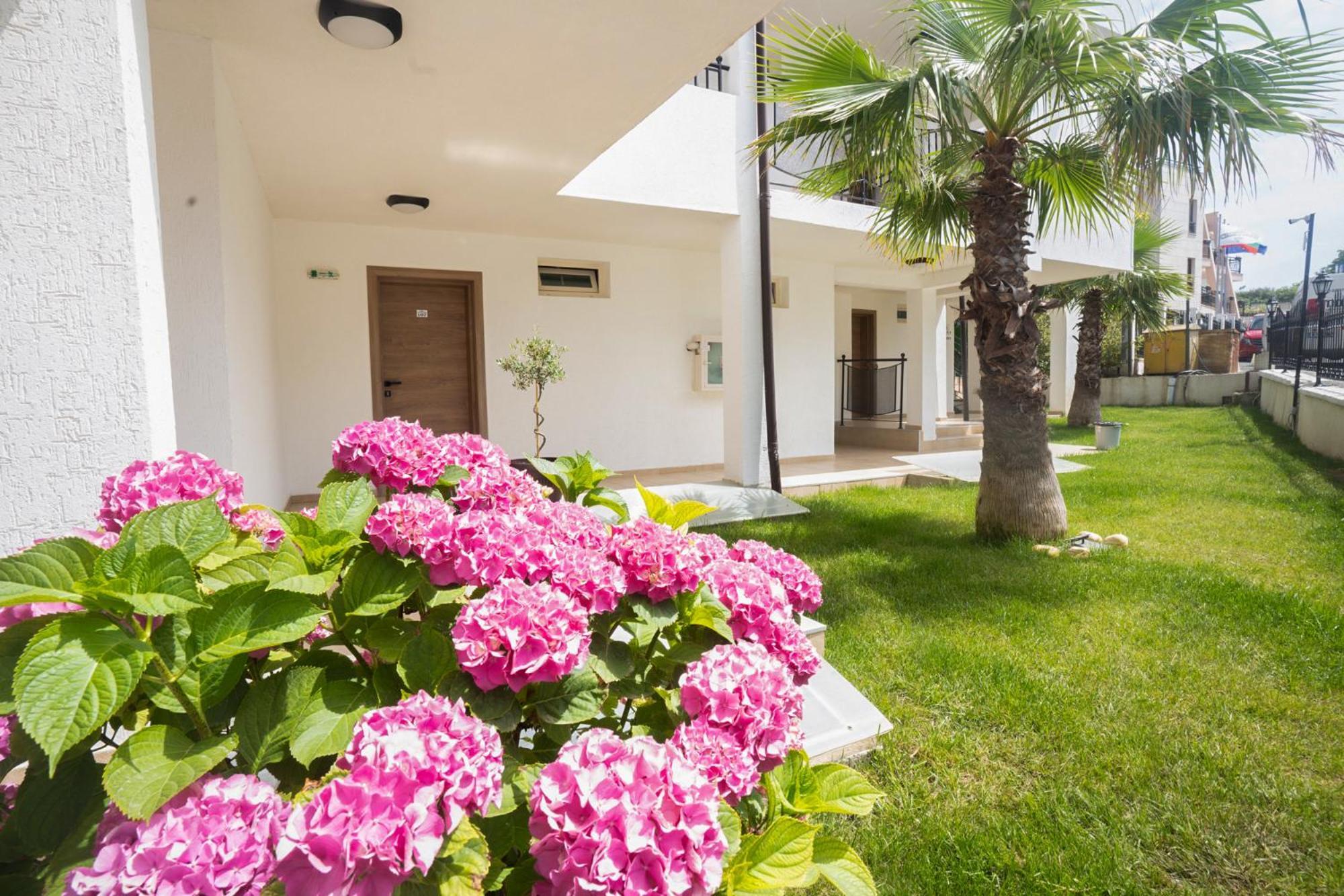 Royal Calisto Hotel Sosopol Exterior foto